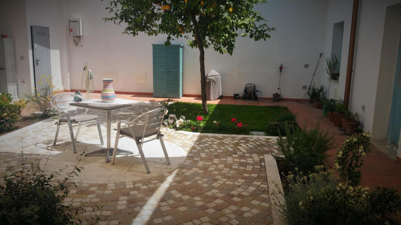 B&B-Le Rondini Monserrato Exteriér fotografie