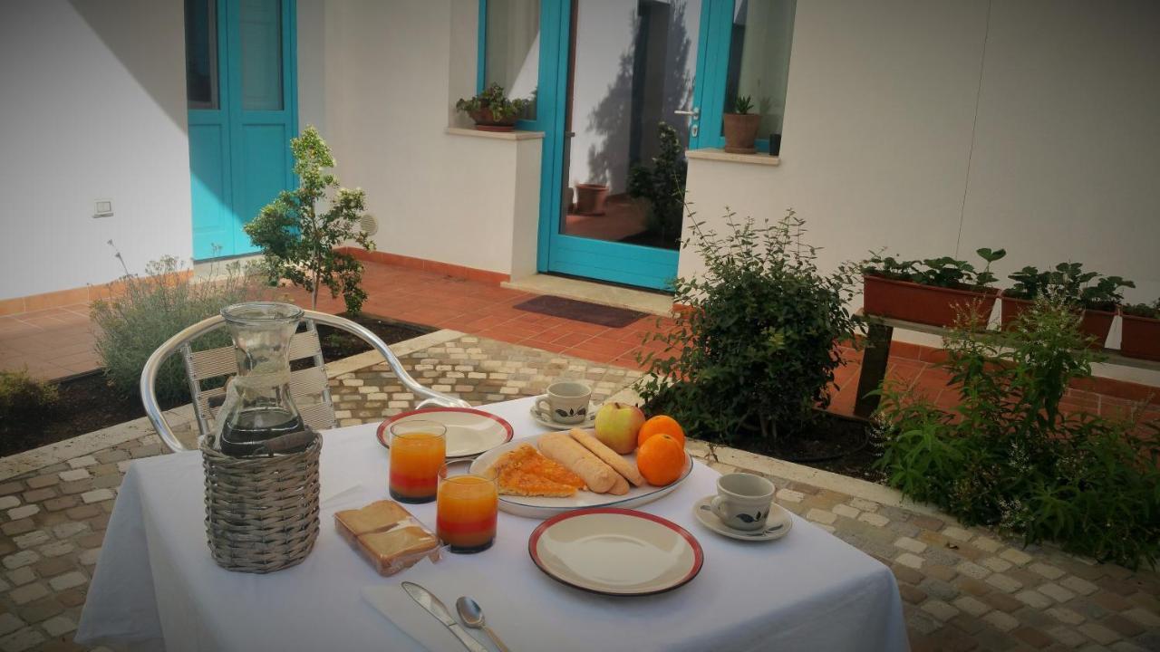 B&B-Le Rondini Monserrato Exteriér fotografie